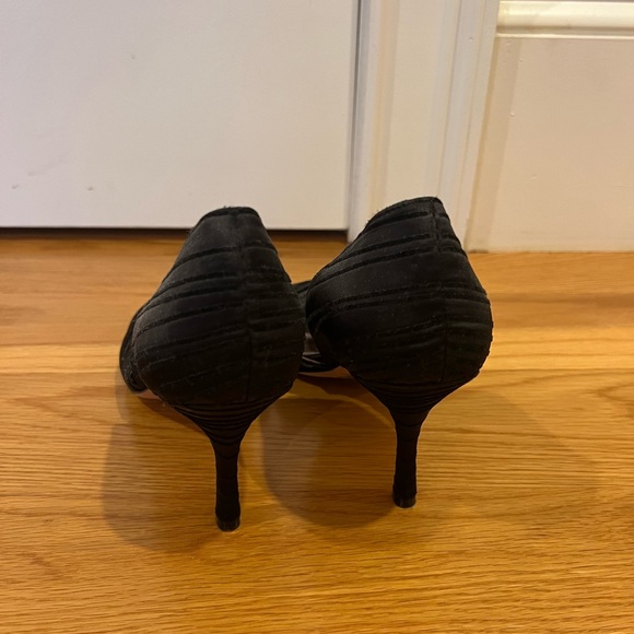 Gorgeous badgley Mischka heels - Picture 3 of 4